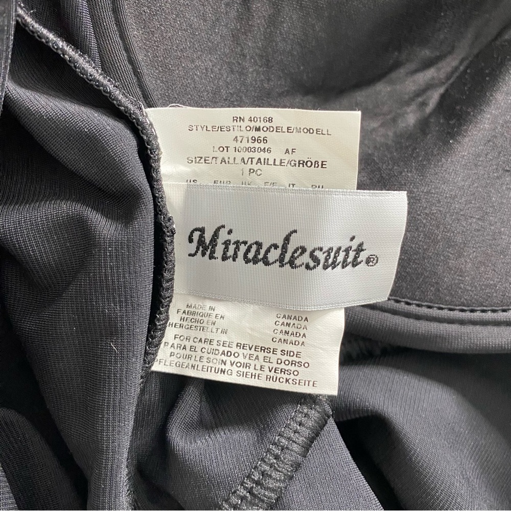 Miraclesuit Nwot Solid Black Shaping One Piece Sw… - image 5